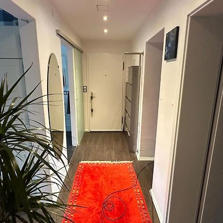 Monikas Home - Gemuetliche 3-Zimmer-Wohnung Im Herzen Von เบิบลิงเงน ภายนอก รูปภาพ