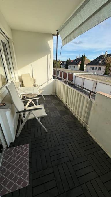 Monikas Home - Gemuetliche 3-Zimmer-Wohnung Im Herzen Von เบิบลิงเงน ภายนอก รูปภาพ